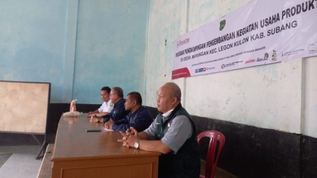 Kegiatan pendampingan masyarakat di mayangan