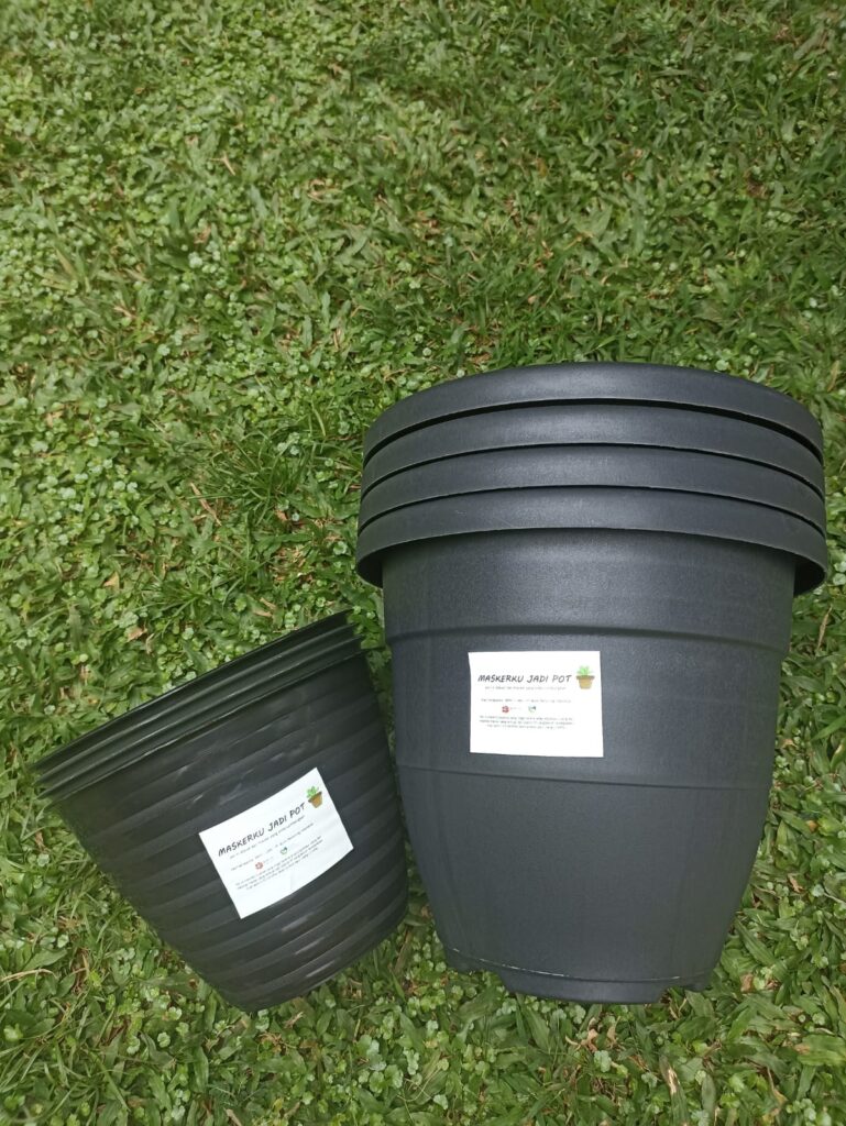 Maskerku Jadi Pot