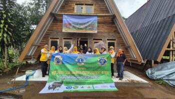 Simbolis Penanaman dan Bakti Sosial Lions Club