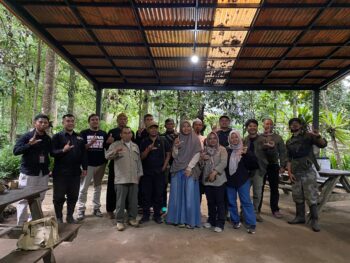Kunjungan Cabang Dinas Kehutanan (CDK) IX Ke TBMK